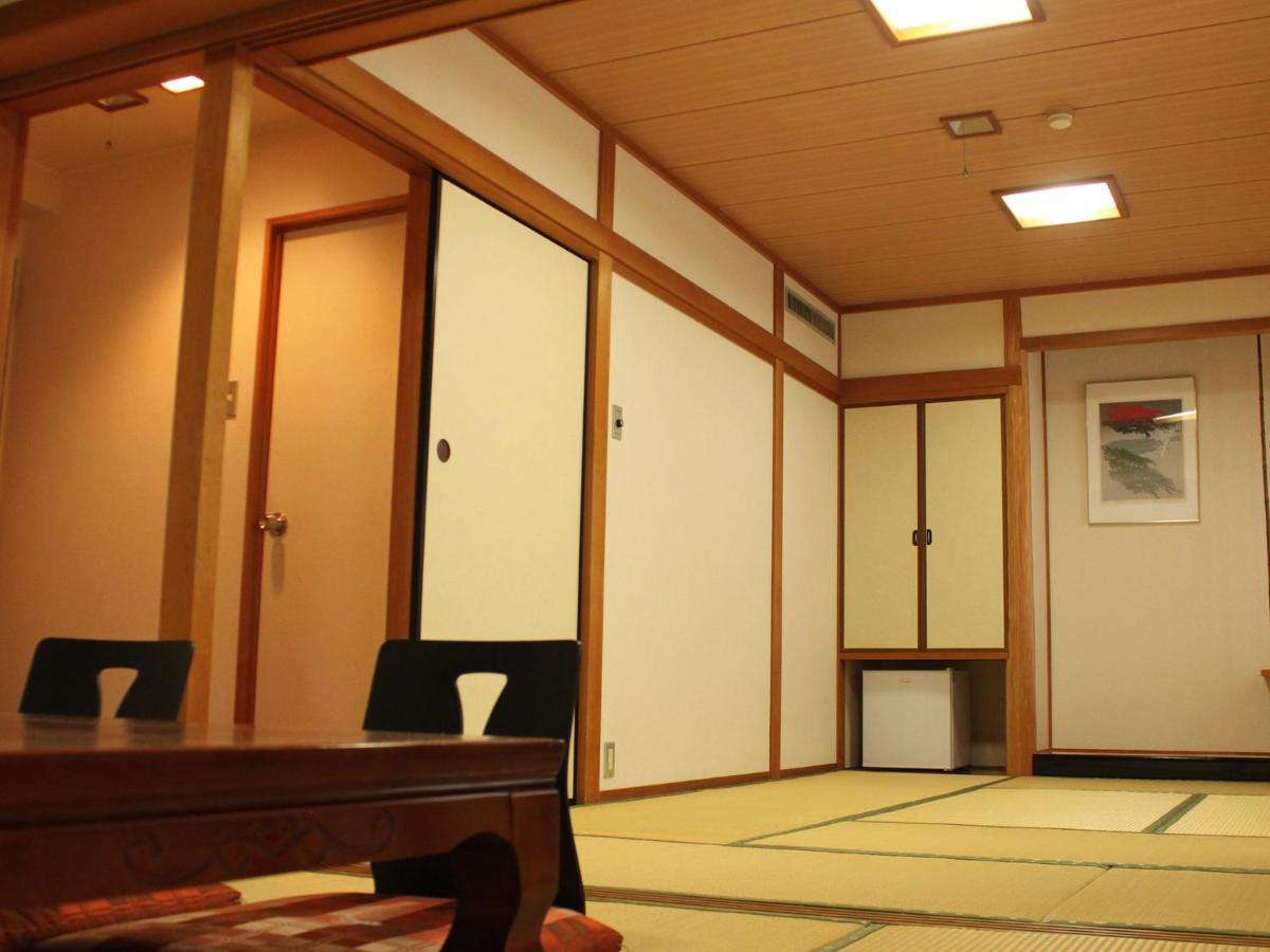Hotel Livemax Budget Iyo Mishima Shikokuchuo Esterno foto