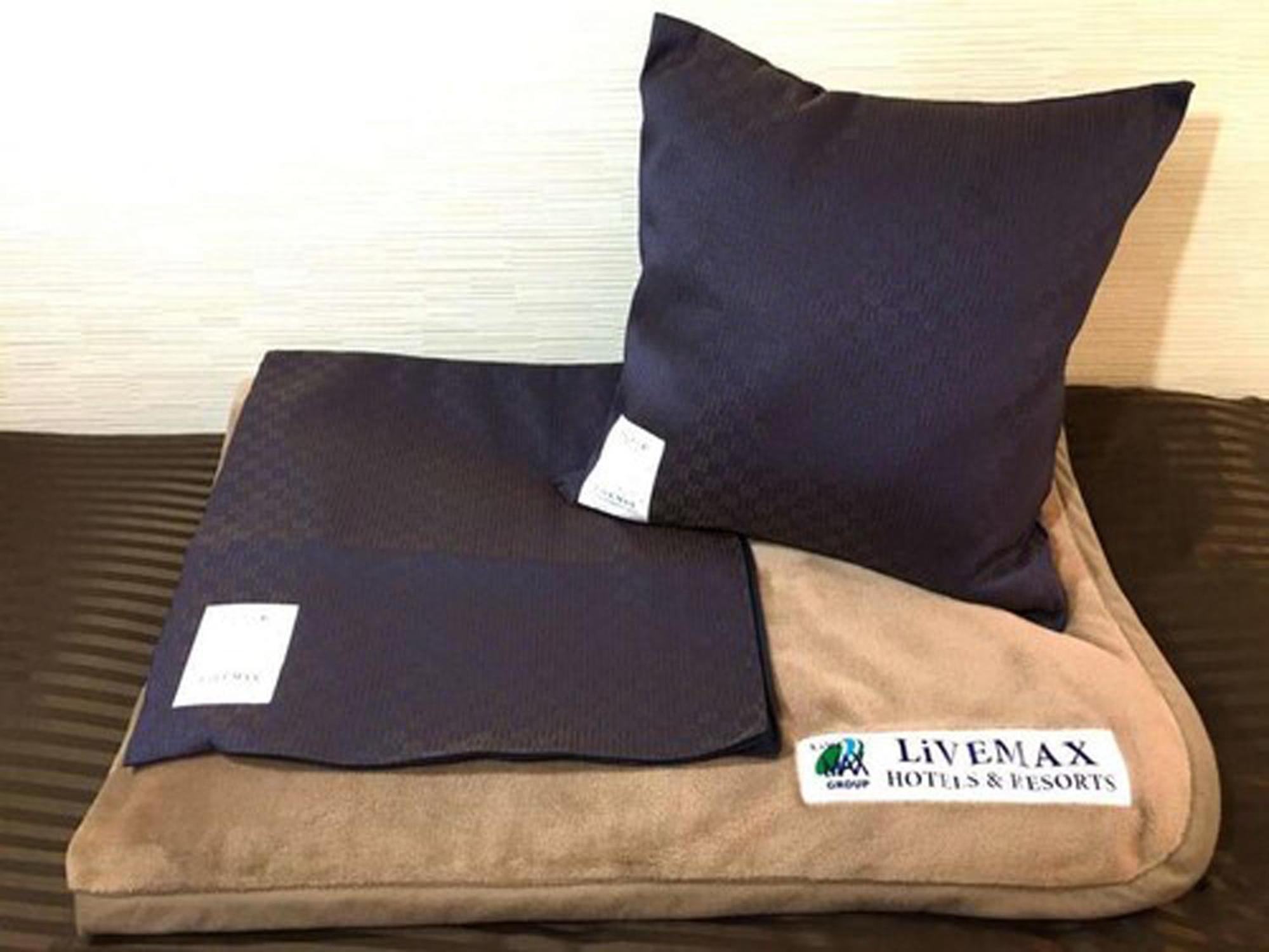 Hotel Livemax Budget Iyo Mishima Shikokuchuo Esterno foto