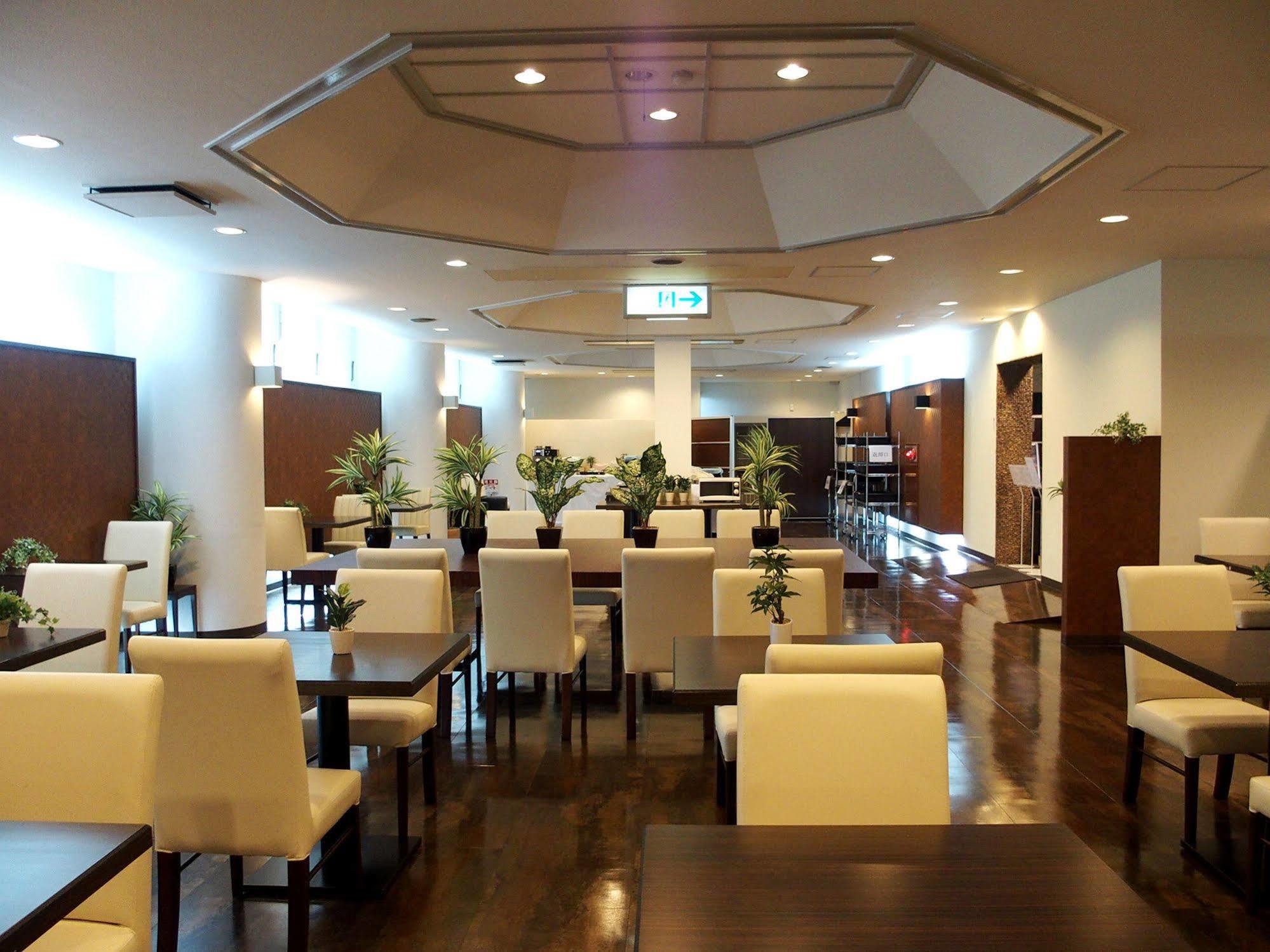 Hotel Livemax Budget Iyo Mishima Shikokuchuo Esterno foto