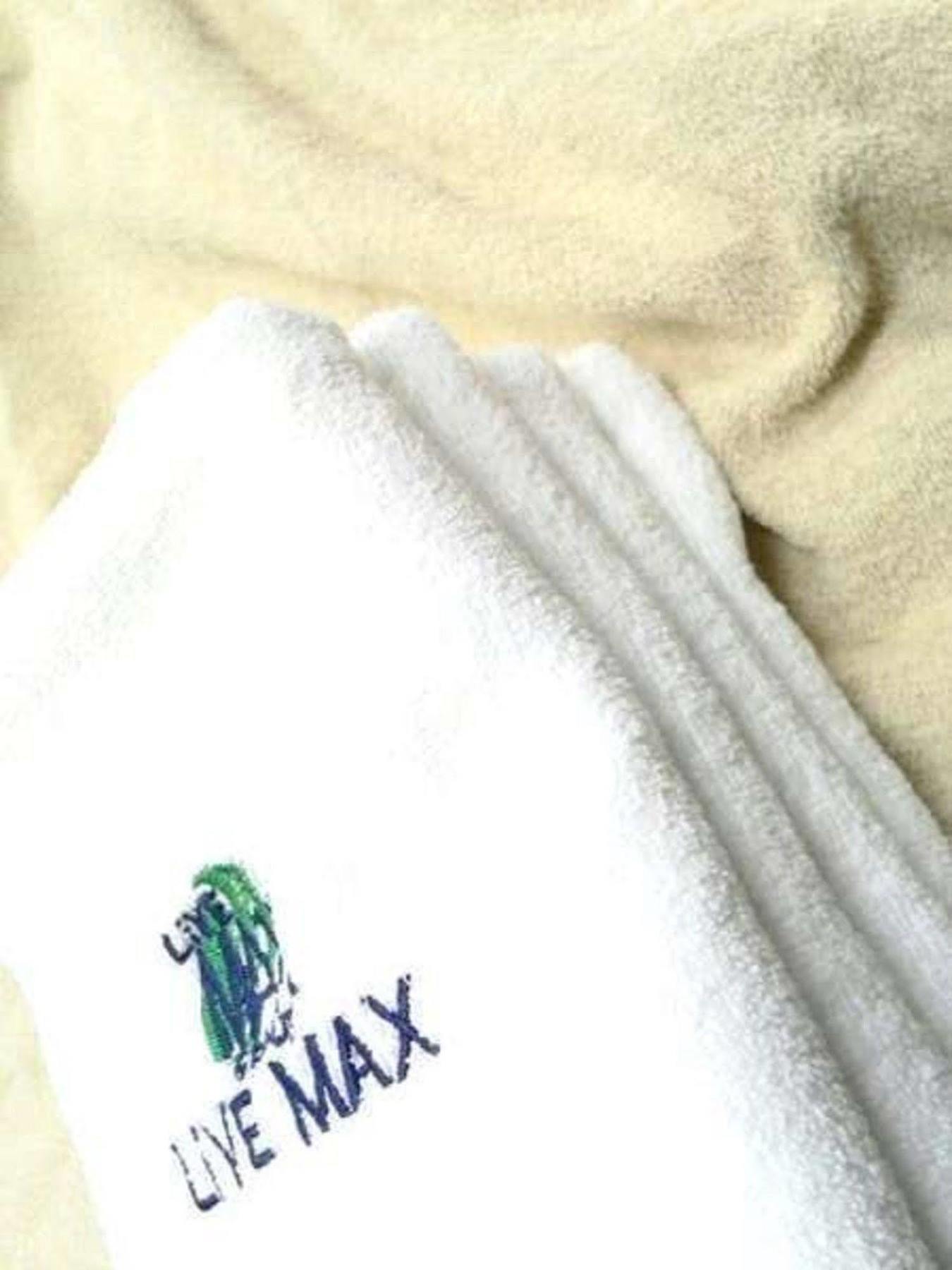 Hotel Livemax Budget Iyo Mishima Shikokuchuo Esterno foto